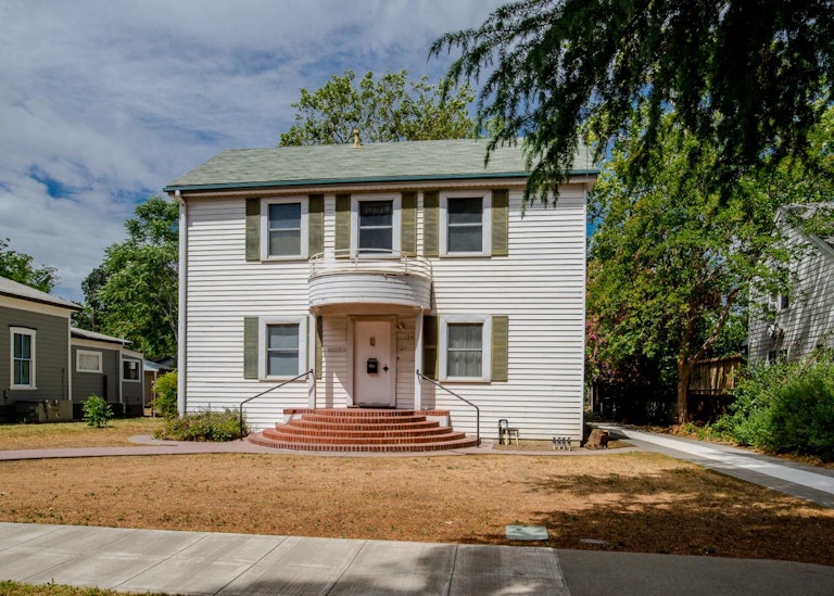 Photo 2 of 56 - 134 1st St, Woodland, CA 95695