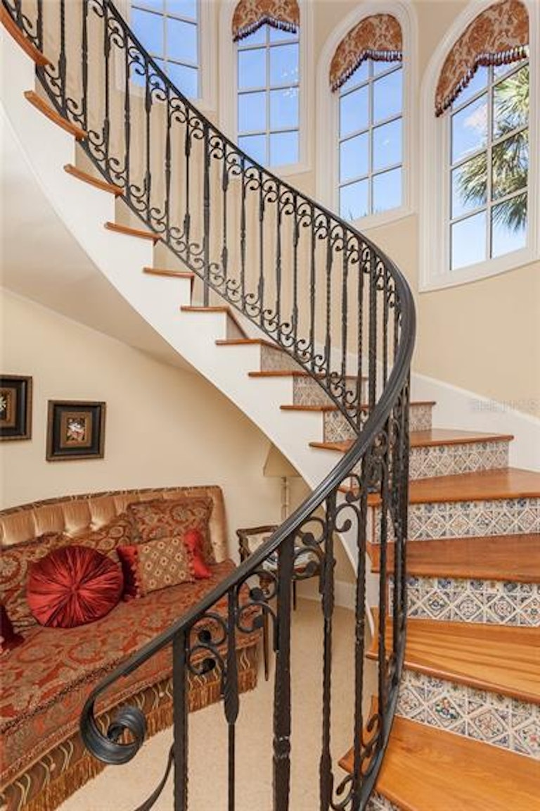 Photo 12 of 25 - 6235 Cypress Chase Dr, Windermere, FL 34786
