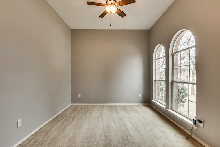 Photo 6 of 28 - 2109 Hanakoa Falls Dr, Anna, TX 75409