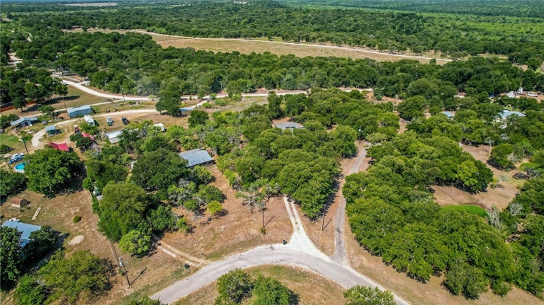Photo 32 of 37 - 126 Deer Run Dr, Cedar Creek, TX 78612