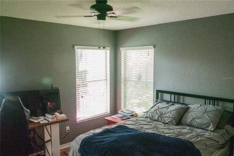 Photo 14 of 33 - 889 River Boat Cir, Orlando, FL 32828