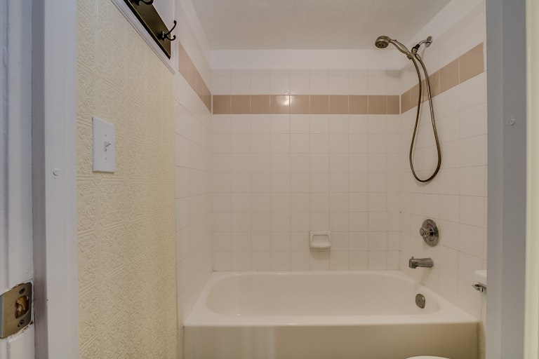 Photo 16 of 24 - 625 S Westwood #187, Mesa, AZ 85210
