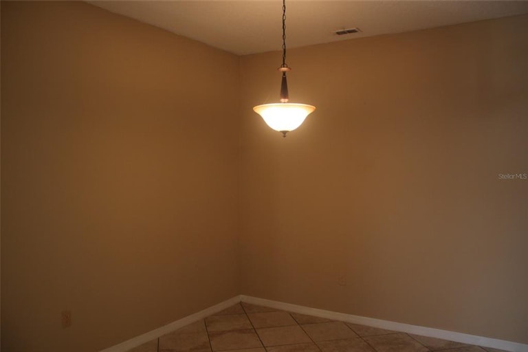 Photo 5 of 19 - 2806 Eagle Eye Ct, Kissimmee, FL 34746