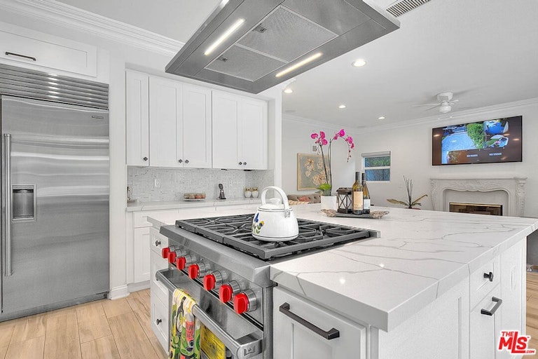 Photo 22 of 54 - 14826 Otsego St, Sherman Oaks, CA 91403