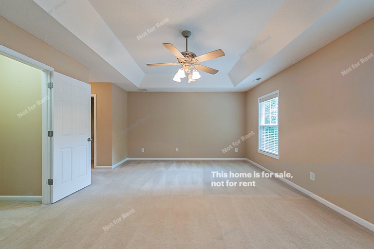 Photo 17 of 24 - 4112 Amber Stone Way, Durham, NC 27704