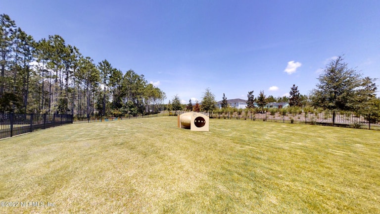 Photo 17 of 25 - 12090 Elderbank Dr, Jacksonville, FL 32256