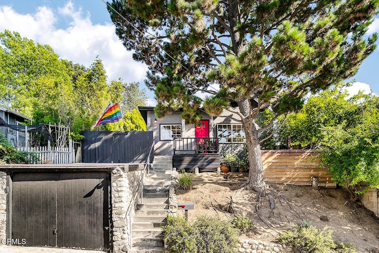 Photo 1 of 29 - 6214 Springvale Dr, Los Angeles, CA 90042