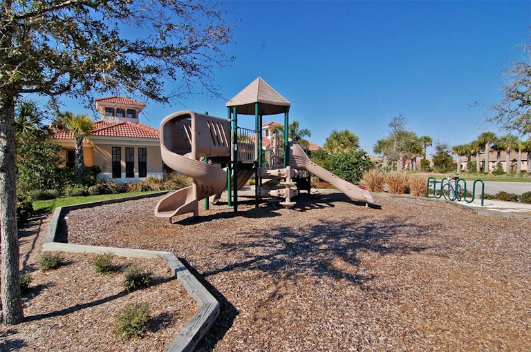 Photo 48 of 57 - 642 Crane Prairie Way, Osprey, FL 34229