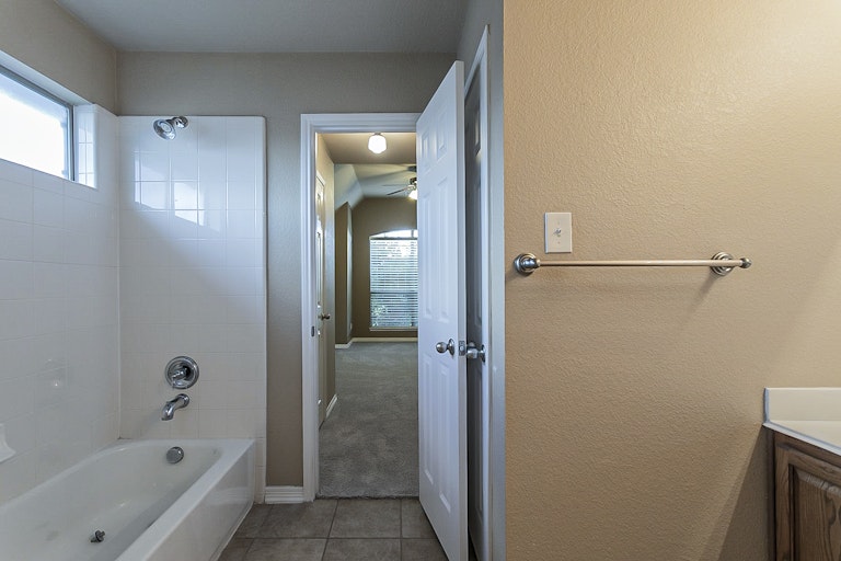 Photo 29 of 35 - 1998 Lake Forest Dr, Rockwall, TX 75087