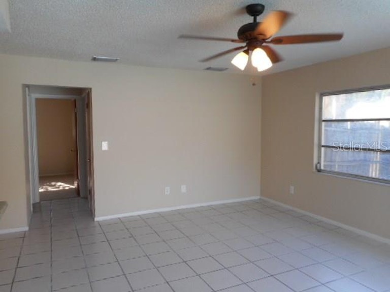 Photo 8 of 17 - 2230 Toronado Ct, Clearwater, FL 33763