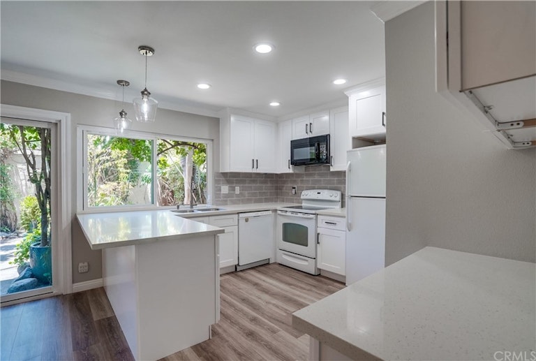 Photo 11 of 37 - 628 Pamela Kay Ln, La Puente, CA 91746