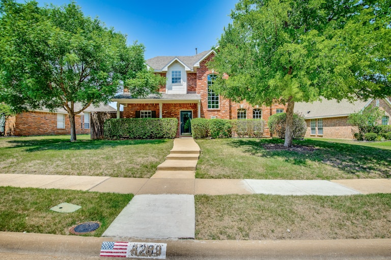 Photo 1 of 31 - 8209 Mura Dr, Plano, TX 75025