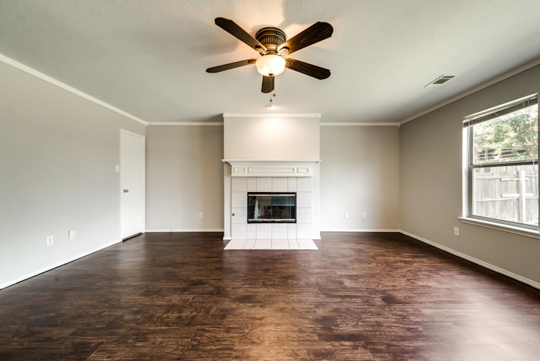 Photo 10 of 34 - 3602 Hawthorne Trl, Rockwall, TX 75032