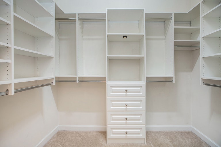 Photo 5 of 17 - 201 Tall Wheat Ln, Mount Holly, NC 28120