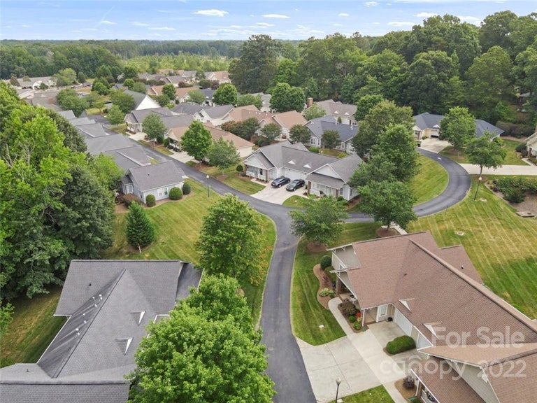 Photo 37 of 39 - 2409 Granville Pl, Monroe, NC 28110