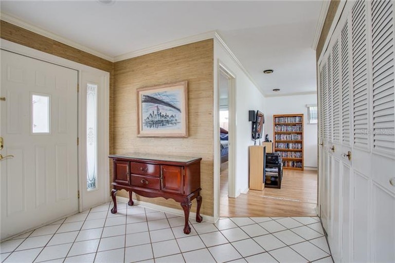 Photo 4 of 25 - 524 Spring Oaks Blvd, Altamonte Springs, FL 32714