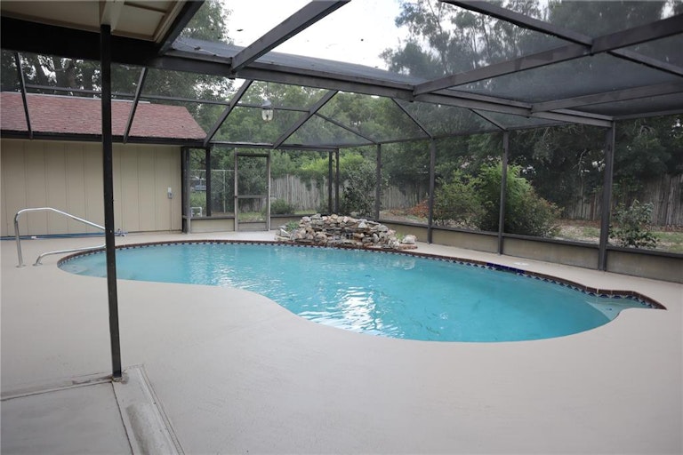 Photo 18 of 19 - 8321 Philadelphia Ave, Spring Hill, FL 34608