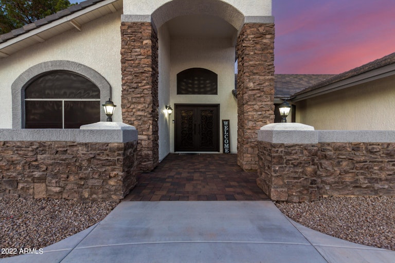 Photo 5 of 79 - 117 E Fairway Cir, Litchfield Park, AZ 85340