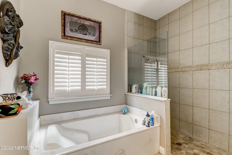 Photo 17 of 30 - 1459 Fountain Dr, Fernandina Beach, FL 32034
