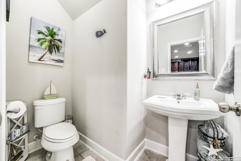 Photo 24 of 29 - 14211 Sam Houston Way, San Antonio, TX 78253