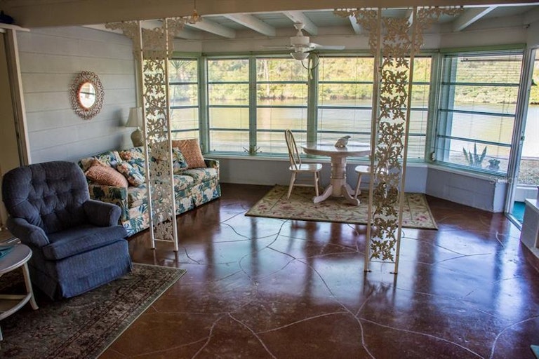Photo 10 of 21 - 500 Sandlor Dr, Englewood, FL 34223