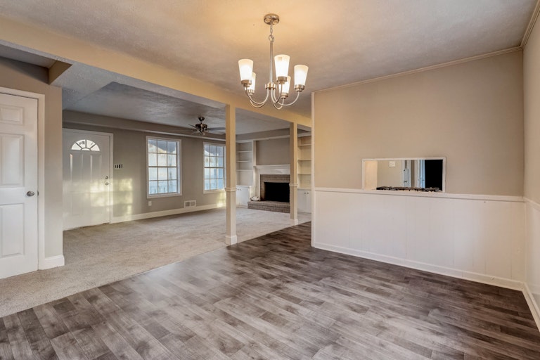 Photo 19 of 28 - 1518 Tanglewood Way NW, Conyers, GA 30012