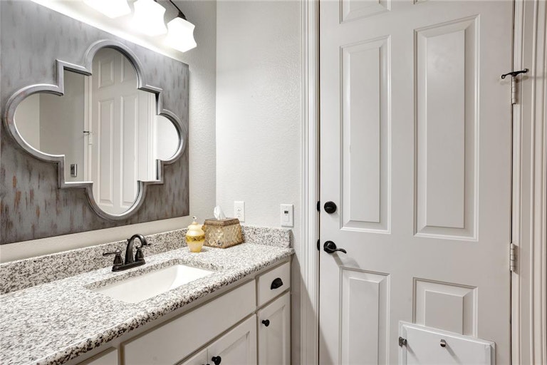 Photo 28 of 35 - 7571 Orchard Hill Ln, Frisco, TX 75035