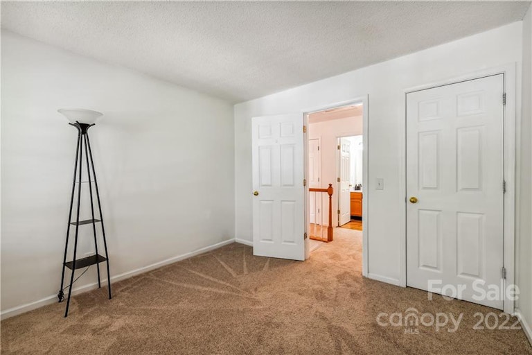 Photo 27 of 36 - 9005 Clifton Meadow Dr, Matthews, NC 28105