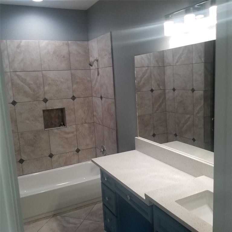 Photo 15 of 16 - 8621 Bertwood St, Houston, TX 77016
