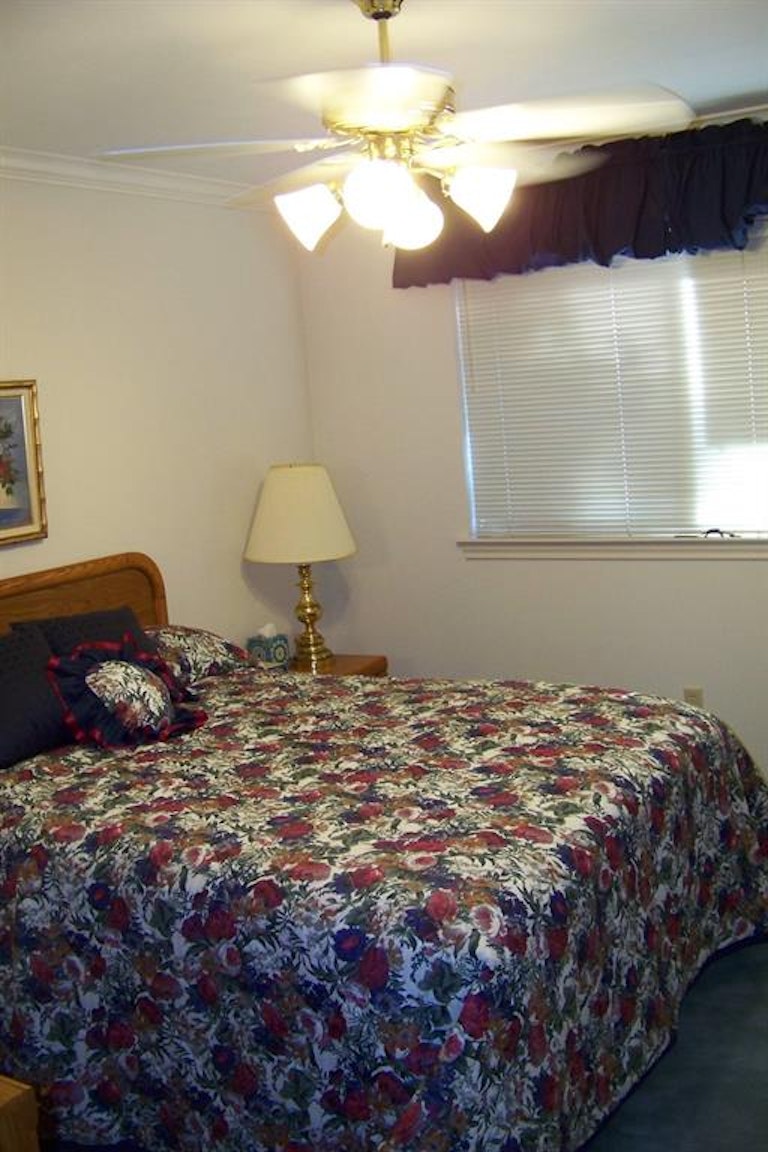 Photo 5 of 22 - 3207 Foxcreek Dr, Richardson, TX 75082