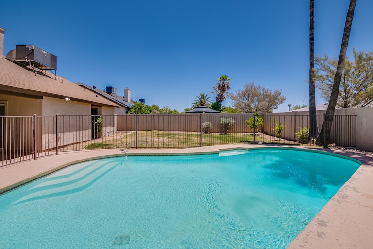 Photo 24 of 26 - 3939 E Waltann Ln, Phoenix, AZ 85032
