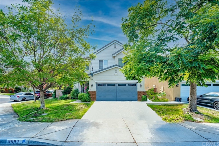 Photo 1 of 36 - 3982 Barbury Palms Way, Perris, CA 92571