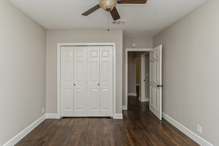 Photo 21 of 21 - 2812 E Ln, Fort Worth, TX 76116