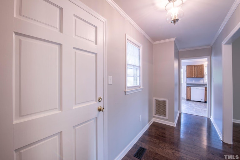 Photo 24 of 30 - 417 S Hollybrook Rd, Wendell, NC 27591