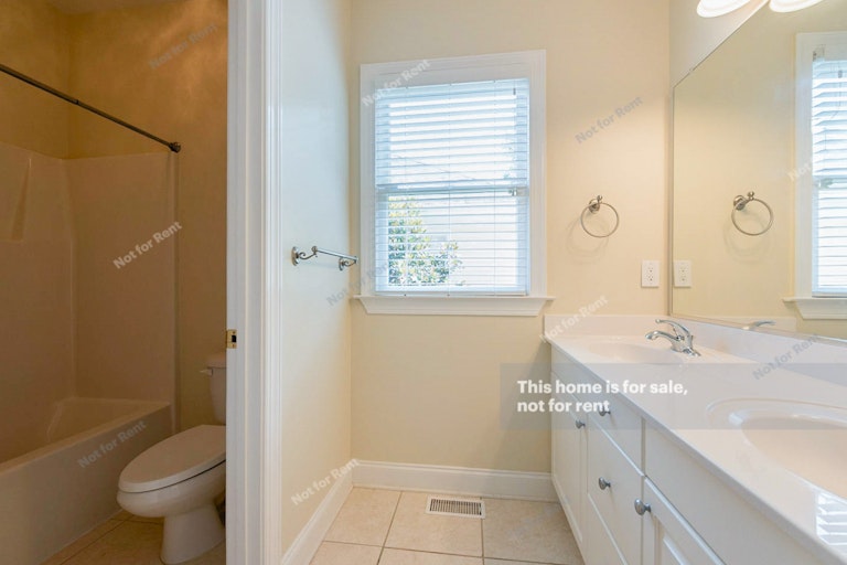 Photo 19 of 23 - 1108 Champions Pointe Dr, Durham, NC 27712