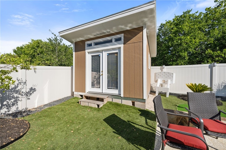 Photo 38 of 40 - 5617 Boros Dr, Austin, TX 78747