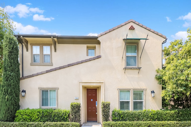 Photo 1 of 27 - 154 Pathway, Irvine, CA 92618