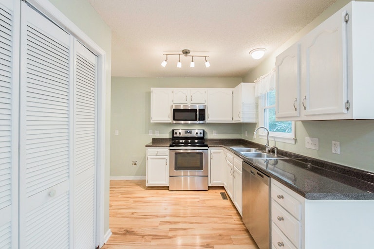 Photo 3 of 21 - 4804 Buttonbush Dr, Durham, NC 27712
