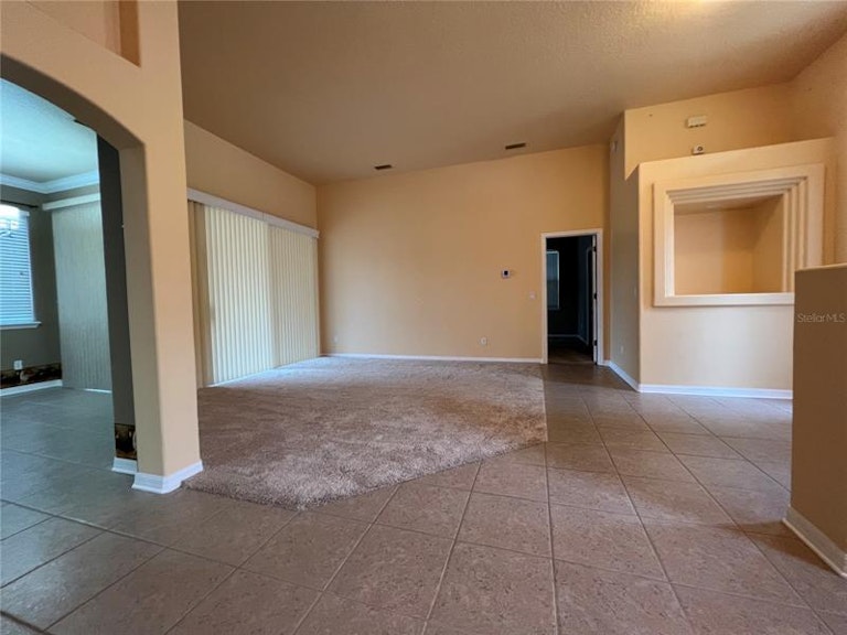 Photo 7 of 25 - 133 Costa Loop, Auburndale, FL 33823