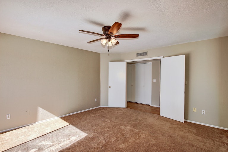 Photo 11 of 24 - 6519 E Indigo St, Mesa, AZ 85205