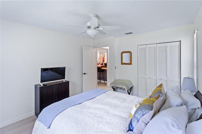 Photo 51 of 71 - 4263 Prairie View Dr S, Sarasota, FL 34232