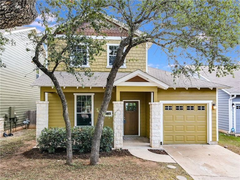 Photo 1 of 40 - 2116 Amur Dr, Austin, TX 78745