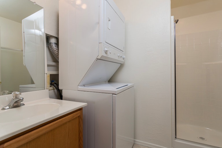 Photo 4 of 20 - 16015 N 30th St #116, Phoenix, AZ 85032