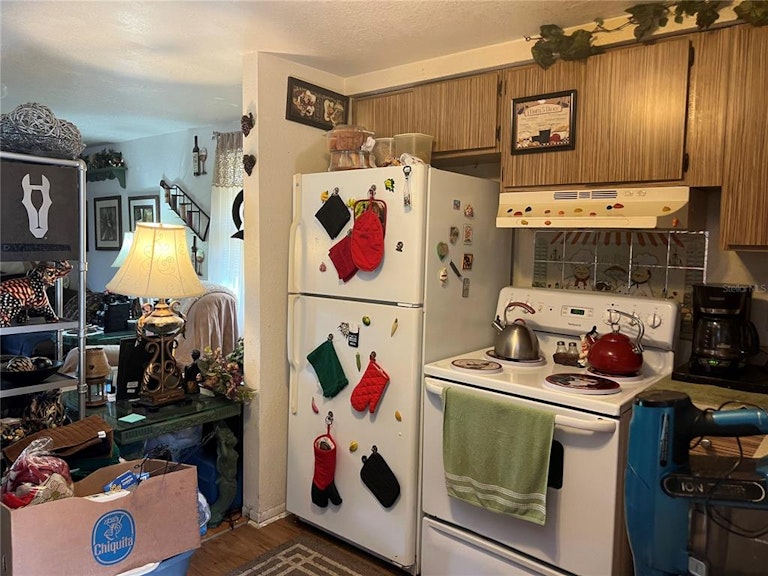 Photo 6 of 56 - 8801 N Brooks St, Tampa, FL 33604