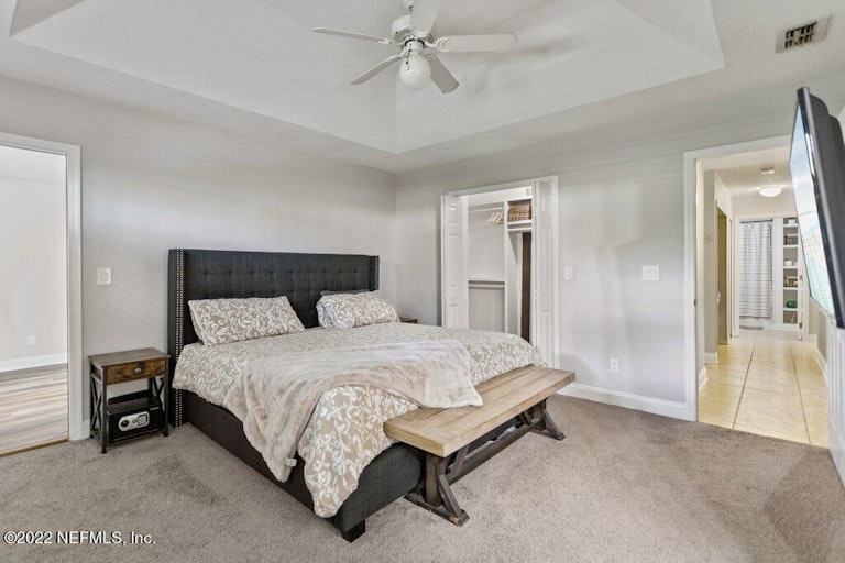 Photo 18 of 47 - 13516 Otway Rd, Jacksonville, FL 32246