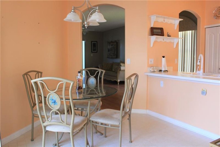 Photo 9 of 19 - 3904 Allamanda Ct, Clermont, FL 34711