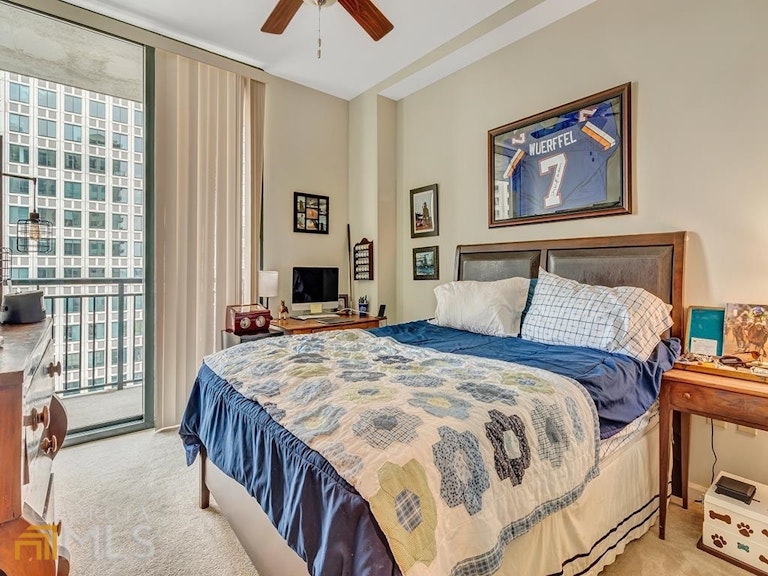 Photo 19 of 26 - 3040 Peachtree Rd NW #1002, Atlanta, GA 30305
