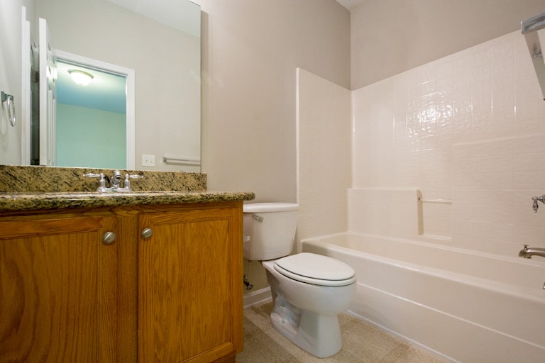 Photo 14 of 16 - 2708 Wyntercrest Ln, Durham, NC 27713