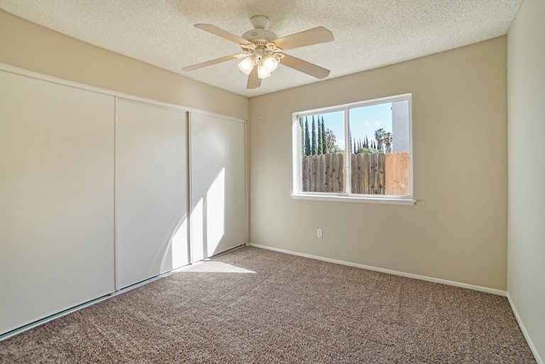 Photo 13 of 17 - 8730 Sandhill Dr, Riverside, CA 92508