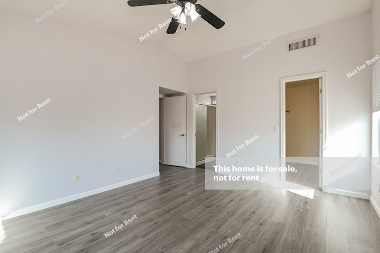 Photo 18 of 27 - 7013 W Amarante Dr, Tucson, AZ 85743